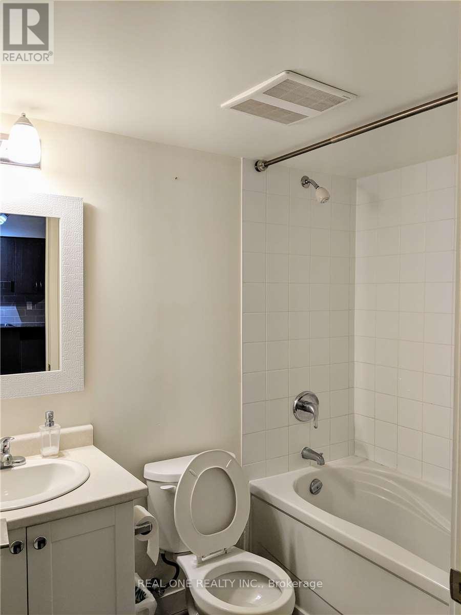 624 - 812 Lansdowne Avenue, Toronto, Ontario  M6H 4K5 - Photo 4 - W13502728