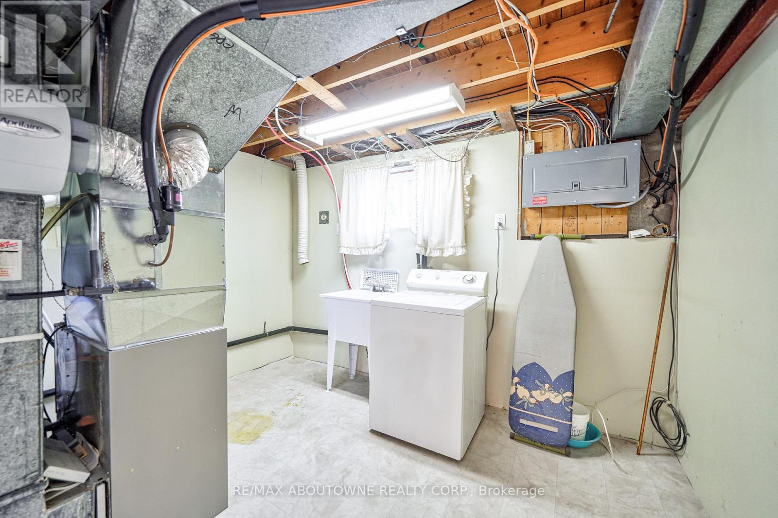 Lower - 4395 Longmoor Drive, Burlington, Ontario  L7L 1X8 - Photo 19 - W13502742
