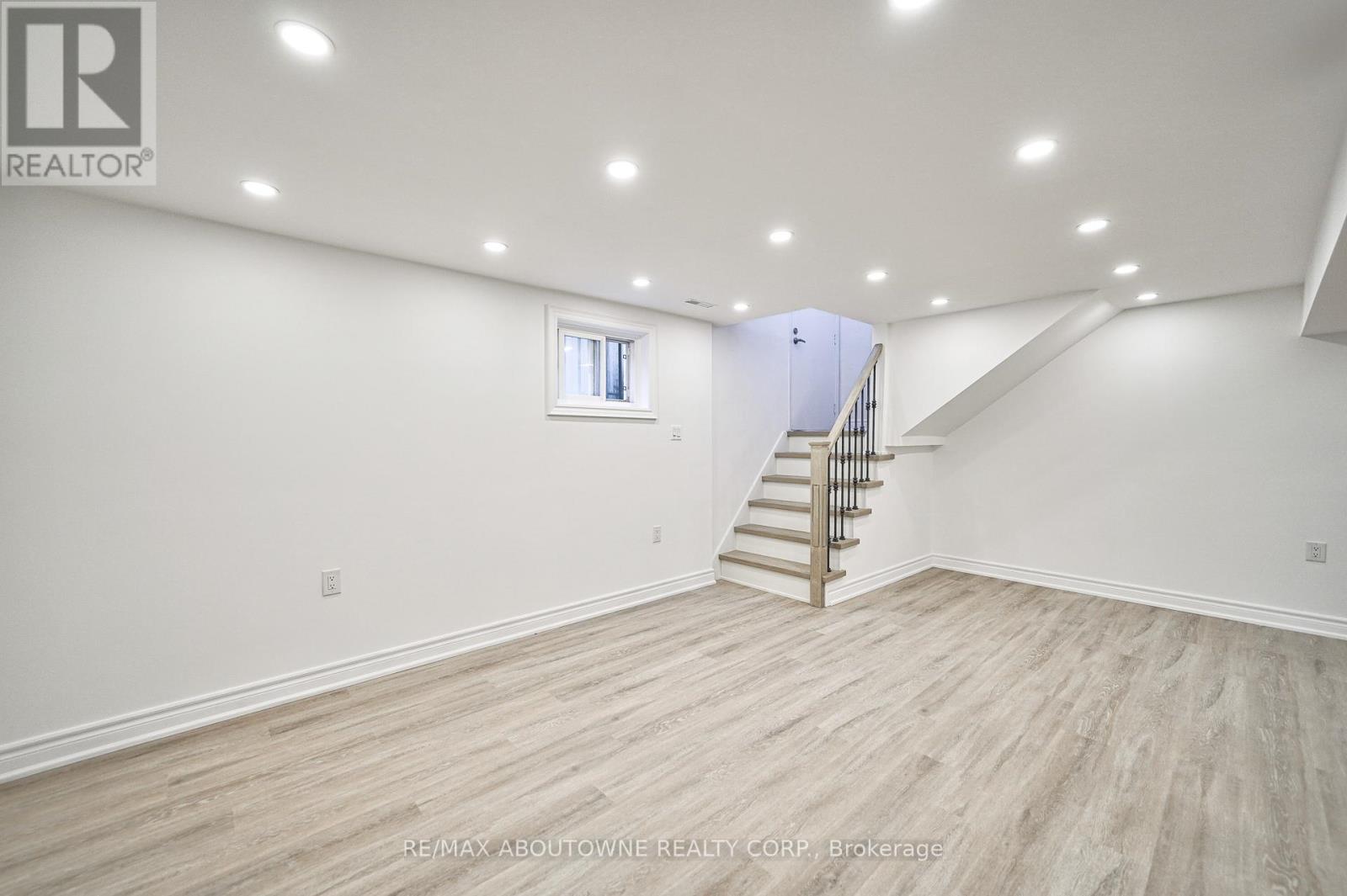 Lower - 4395 Longmoor Drive, Burlington, Ontario  L7L 1X8 - Photo 5 - W13502742