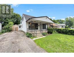 166 NORMANHURST AVENUE, Hamilton, Ontario