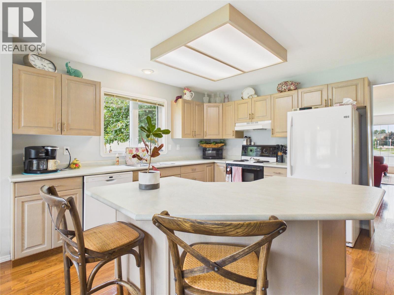 1401 Willowbrook Drive N Unit# 33, Cranbrook, British Columbia V1C 6H2 - Photo 7 - 10393063