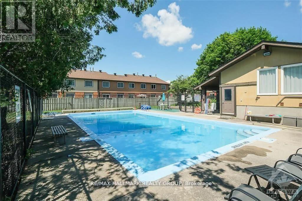 48 - 2202 Orient Park Drive, Ottawa, Ontario  K1B 4W2 - Photo 45 - X13502810