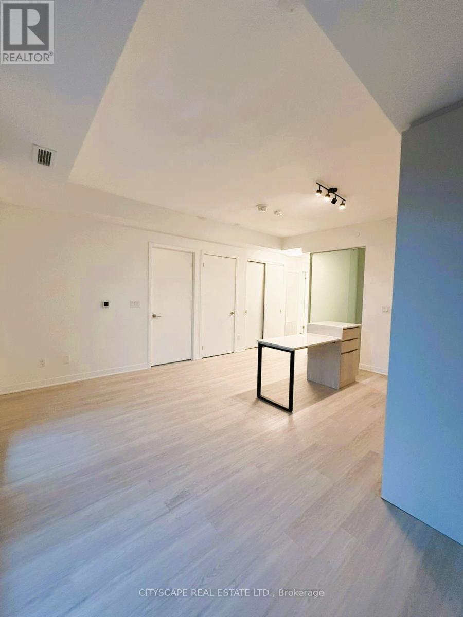 306 - 185 Alberta Avenue, Toronto, Ontario  M6C 0A5 - Photo 6 - C13502766
