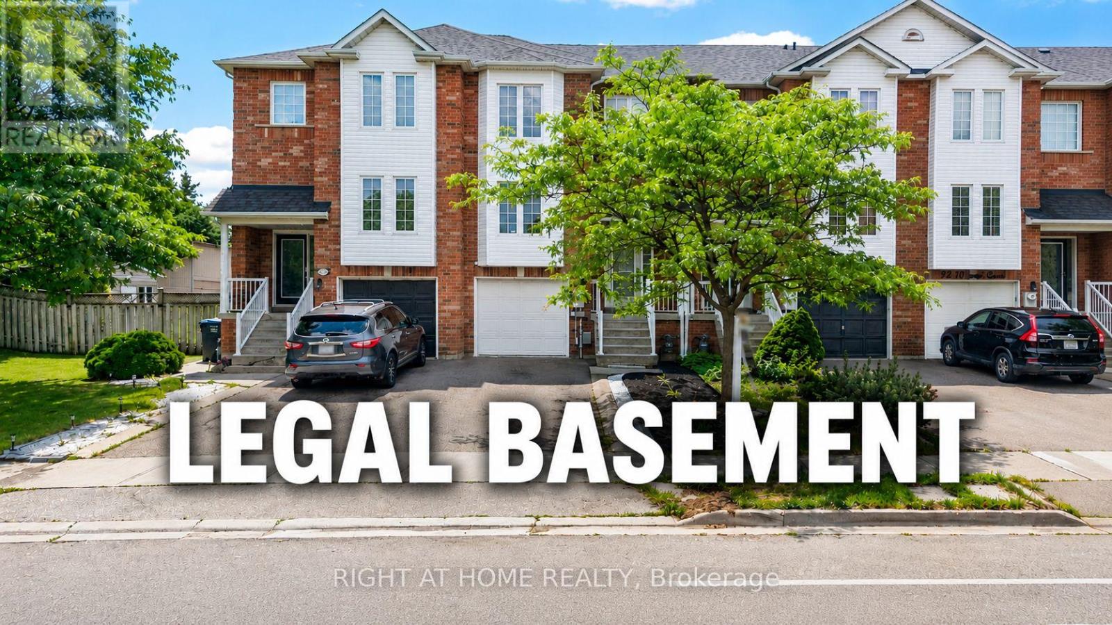 101 WILMONT COURT, Brampton, Ontario