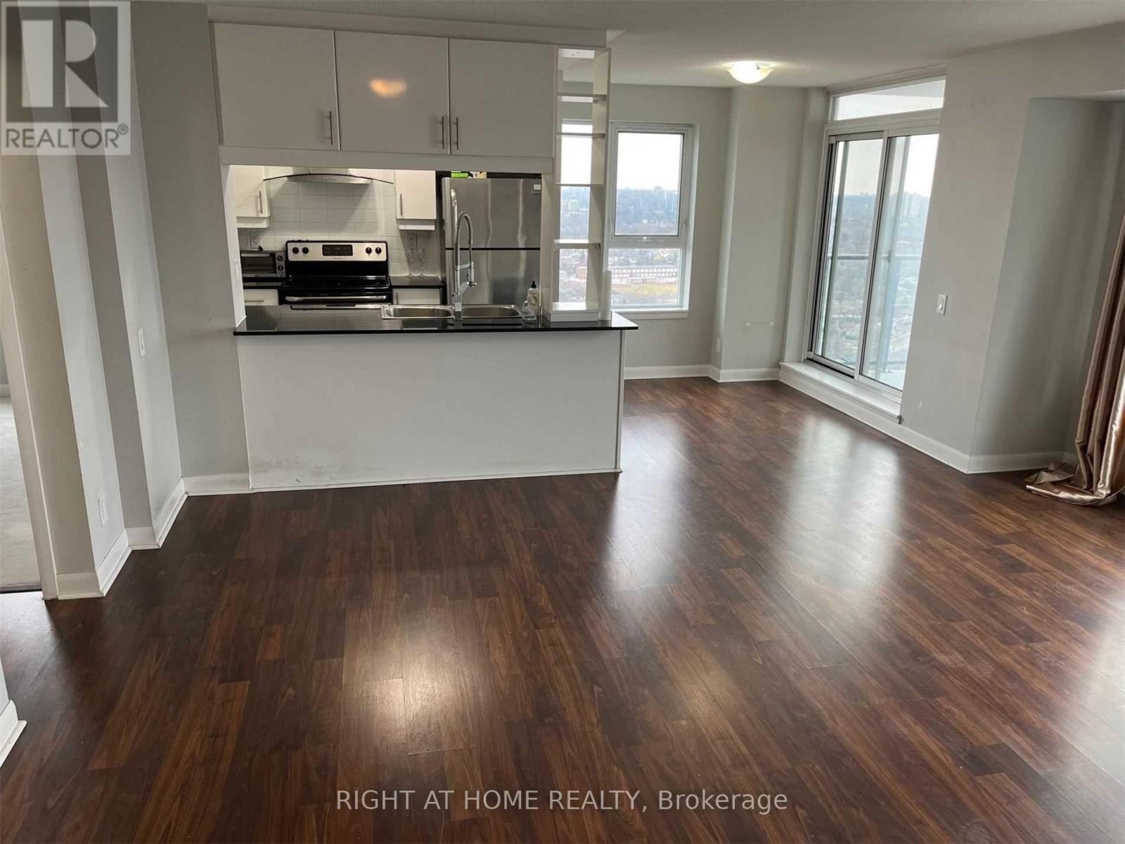 2908 - 190 Borough Drive, Toronto, Ontario  M1P 0B6 - Photo 3 - E13502782