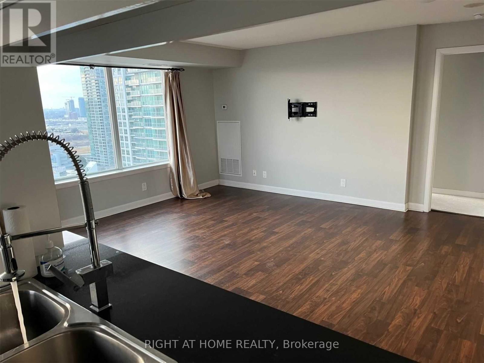 2908 - 190 Borough Drive, Toronto, Ontario  M1P 0B6 - Photo 5 - E13502782