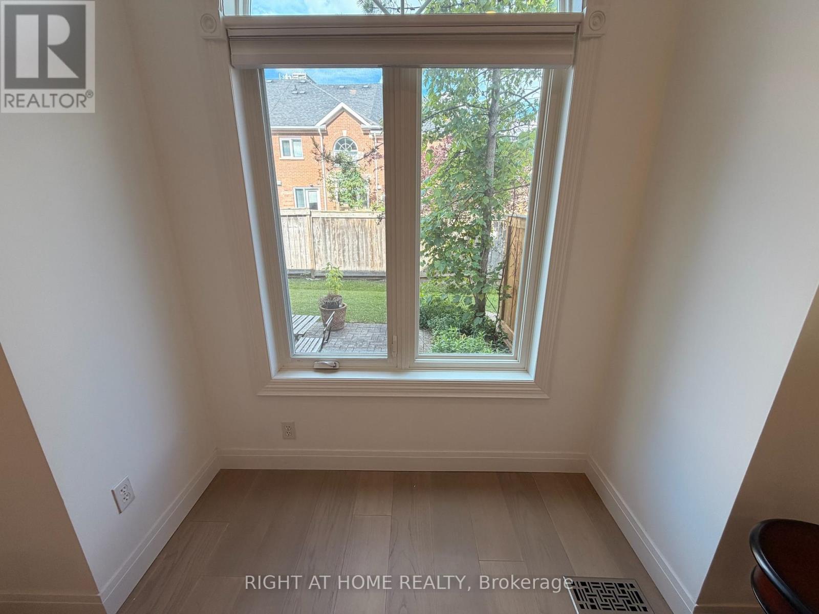 7 - 2 Mary Gapper Crescent, Richmond Hill, Ontario  L4C 0J4 - Photo 21 - N13502798