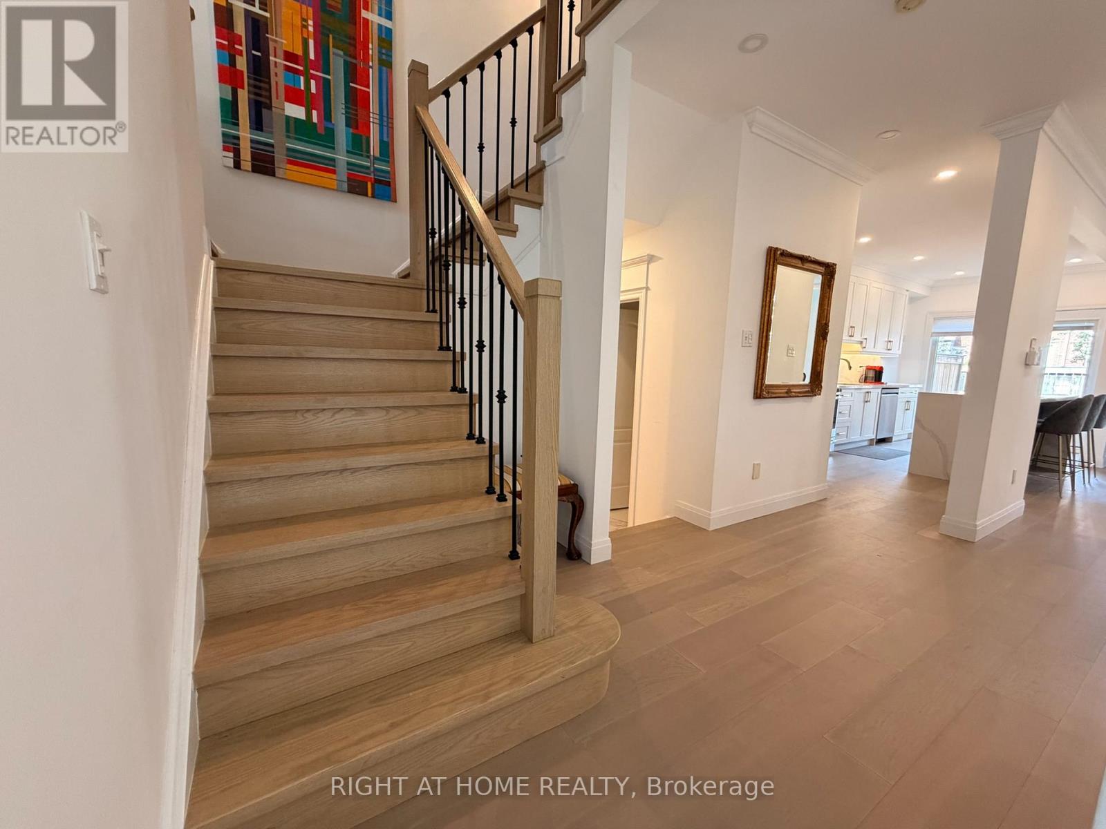 7 - 2 Mary Gapper Crescent, Richmond Hill, Ontario  L4C 0J4 - Photo 6 - N13502798