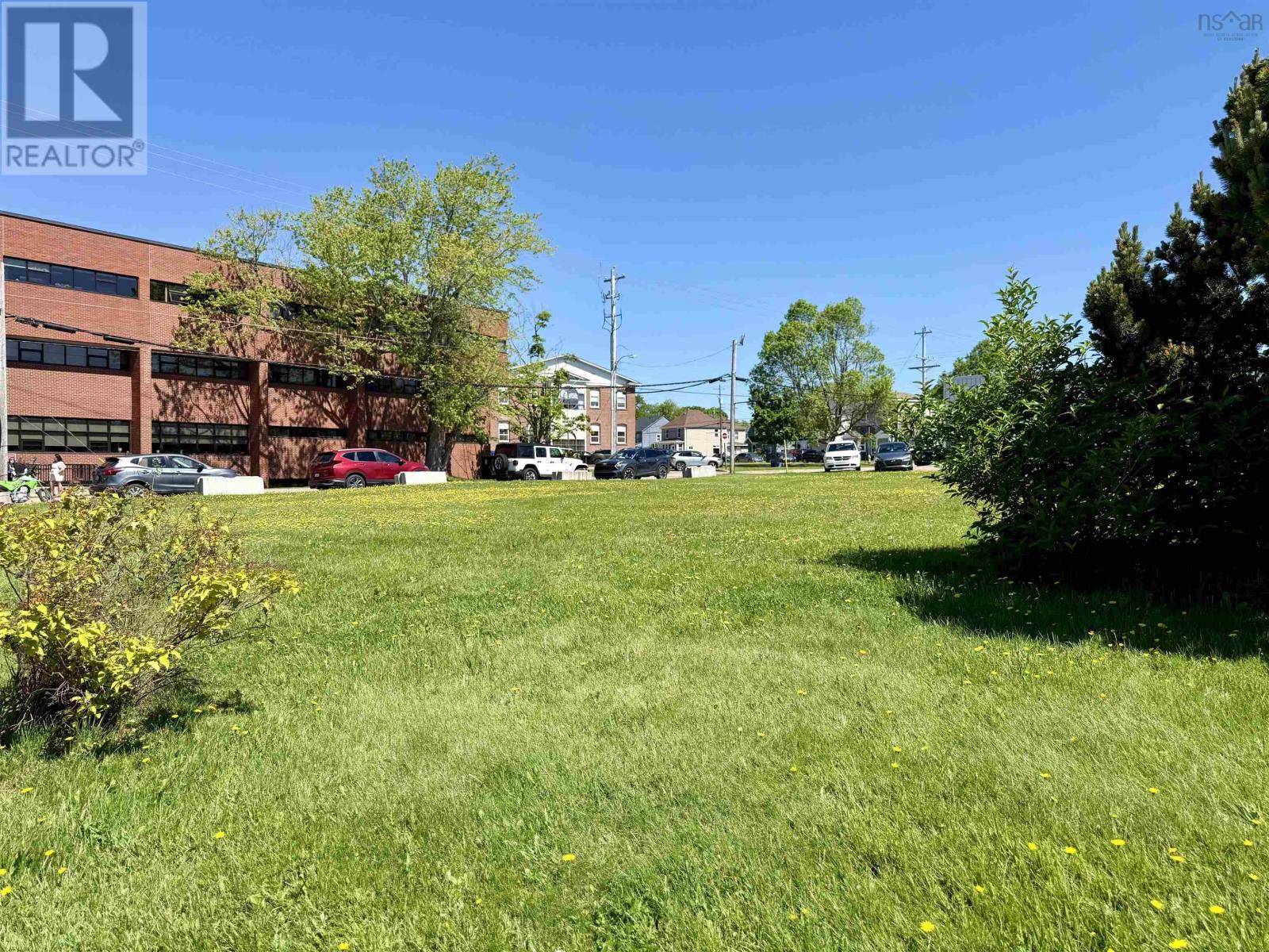42/44 Havelock Street, Amherst, Nova Scotia  B4H 3K1 - Photo 15 - 202616003