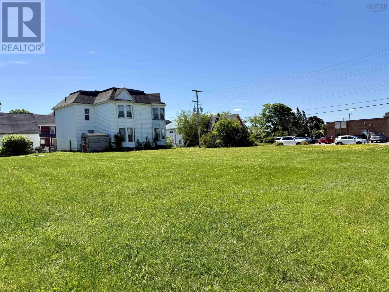 42/44 Havelock Street, Amherst, Nova Scotia  B4H 3K1 - Photo 18 - 202616003