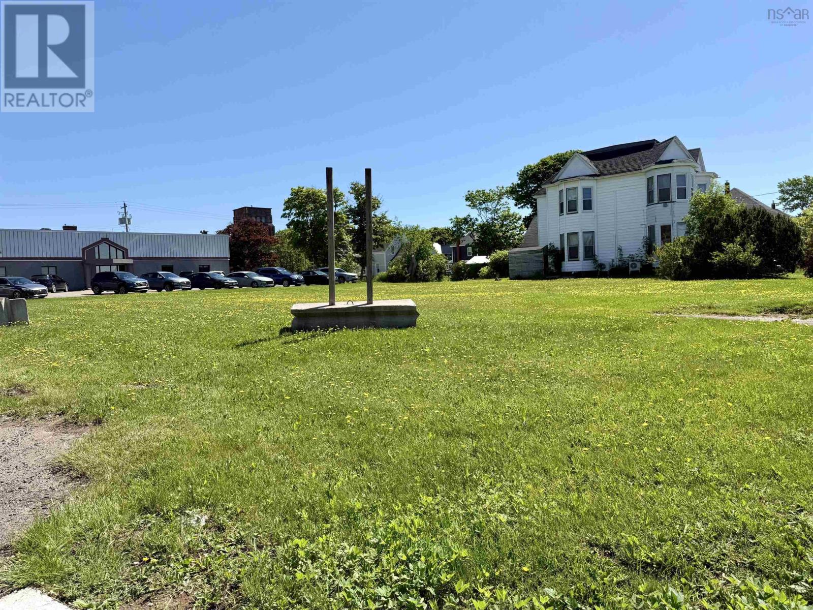 42/44 Havelock Street, Amherst, Nova Scotia  B4H 3K1 - Photo 20 - 202616003