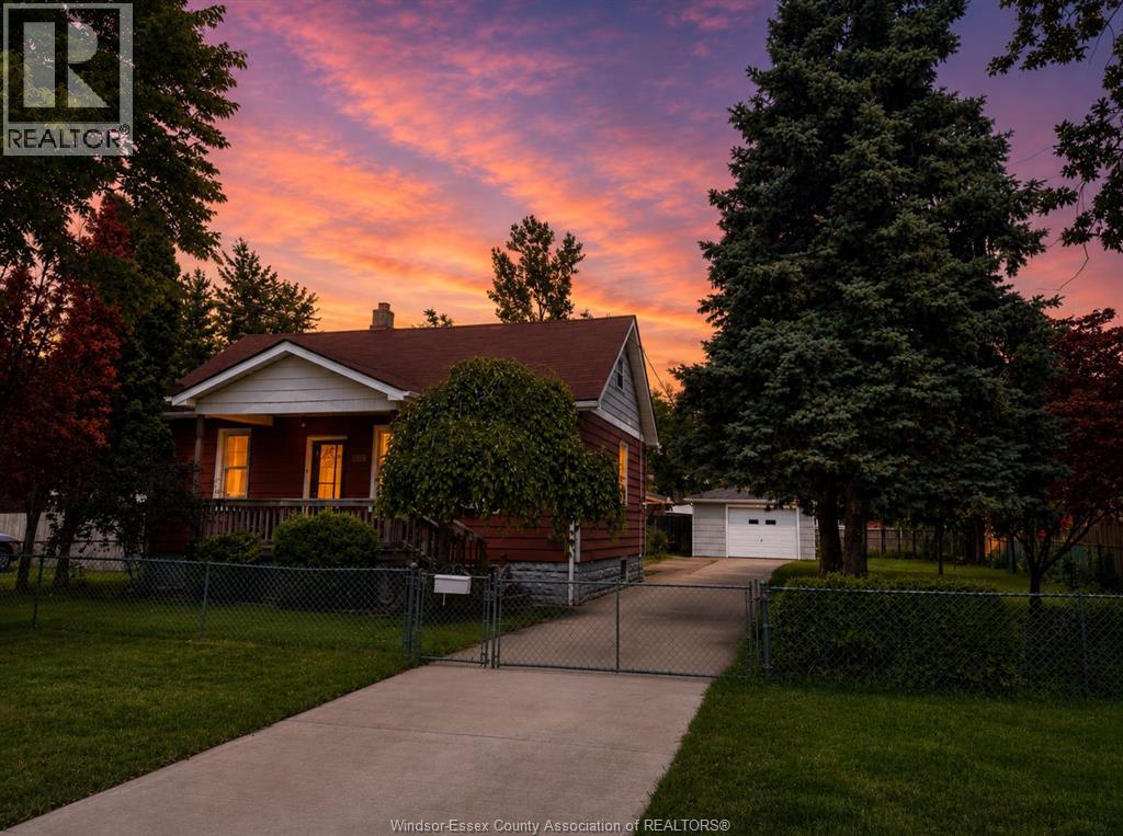 1430 ALBERT, Windsor, Ontario
