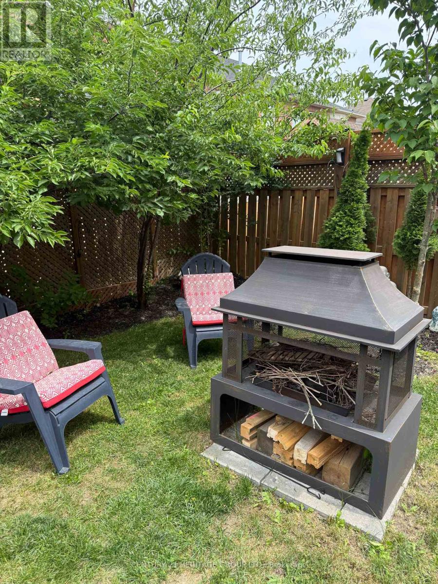 27 Leith Drive, Bradford West Gwillimbury, Ontario  L3Z 0G5 - Photo 38 - N13501134