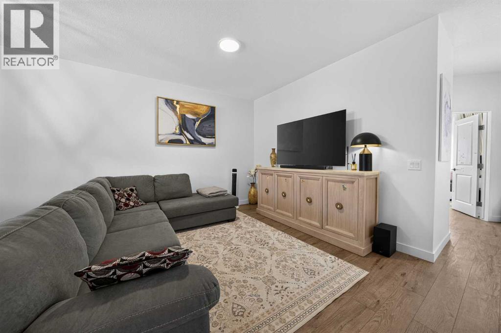 289 Magnolia Way Se, Calgary, Alberta  T3M 3S5 - Photo 6 - A2323765