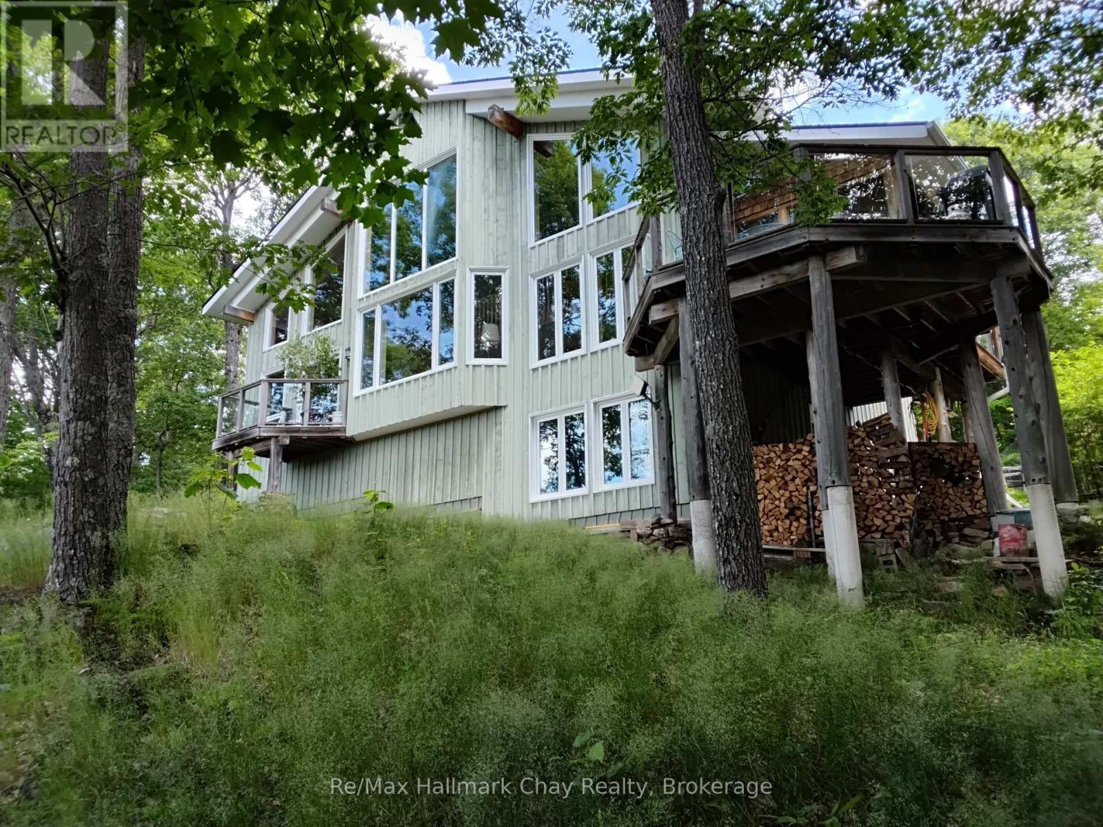 1497 FOX POINT ROAD, Lake of Bays, Ontario