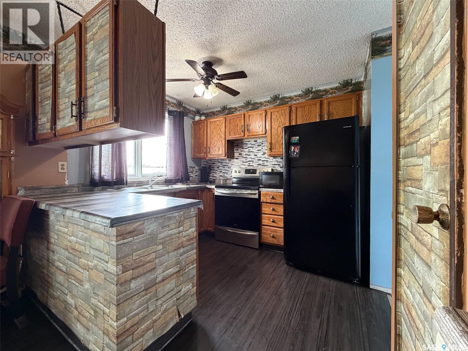 336 2nd Street W, Shaunavon, Saskatchewan  S0N 2M0 - Photo 18 - SK041031