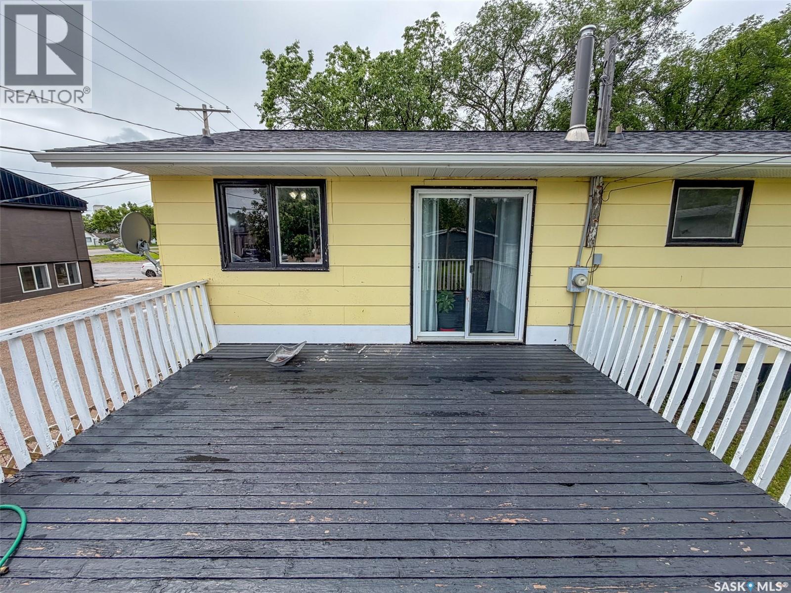 336 2nd Street W, Shaunavon, Saskatchewan  S0N 2M0 - Photo 33 - SK041031