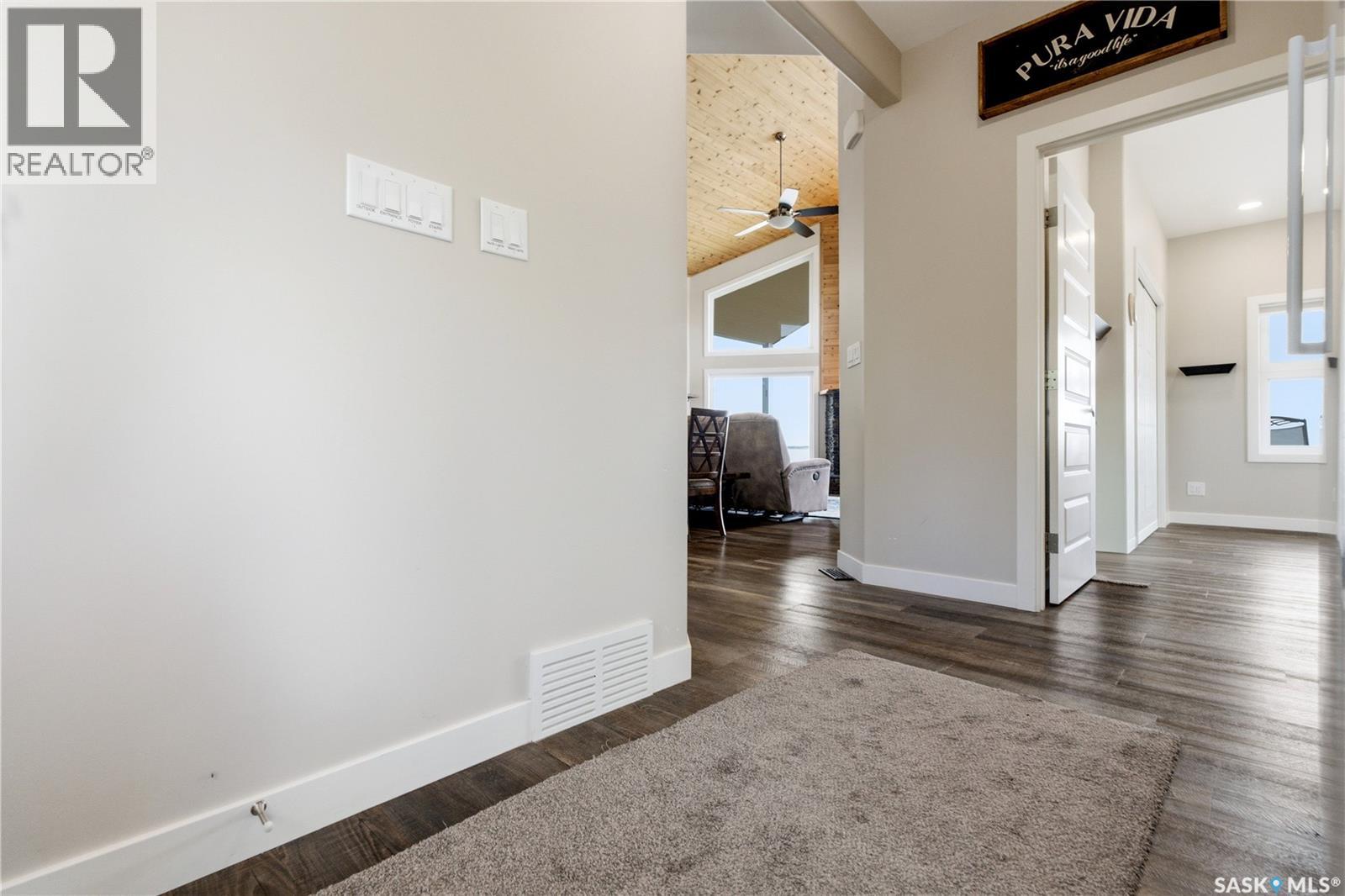 106 Lakeshore Lane, Leslie Beach, Saskatchewan  S0A 1A0 - Photo 10 - SK040991
