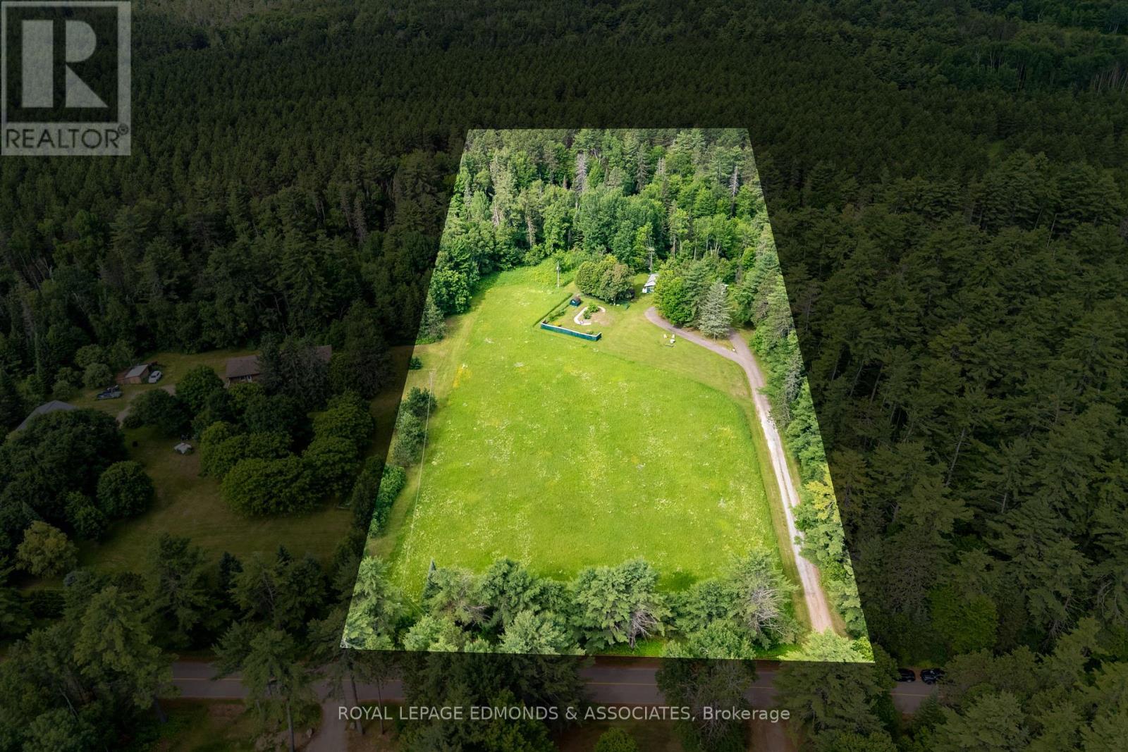 200 Walters Road, Laurentian Valley, Ontario  K8A 6W5 - Photo 4 - X13502928