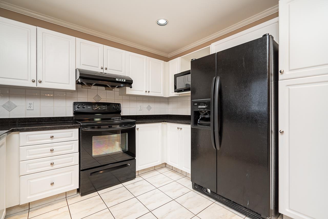 15445 109a Avenue, Surrey, British Columbia  V3R 0X6 - Photo 10 - R3140825