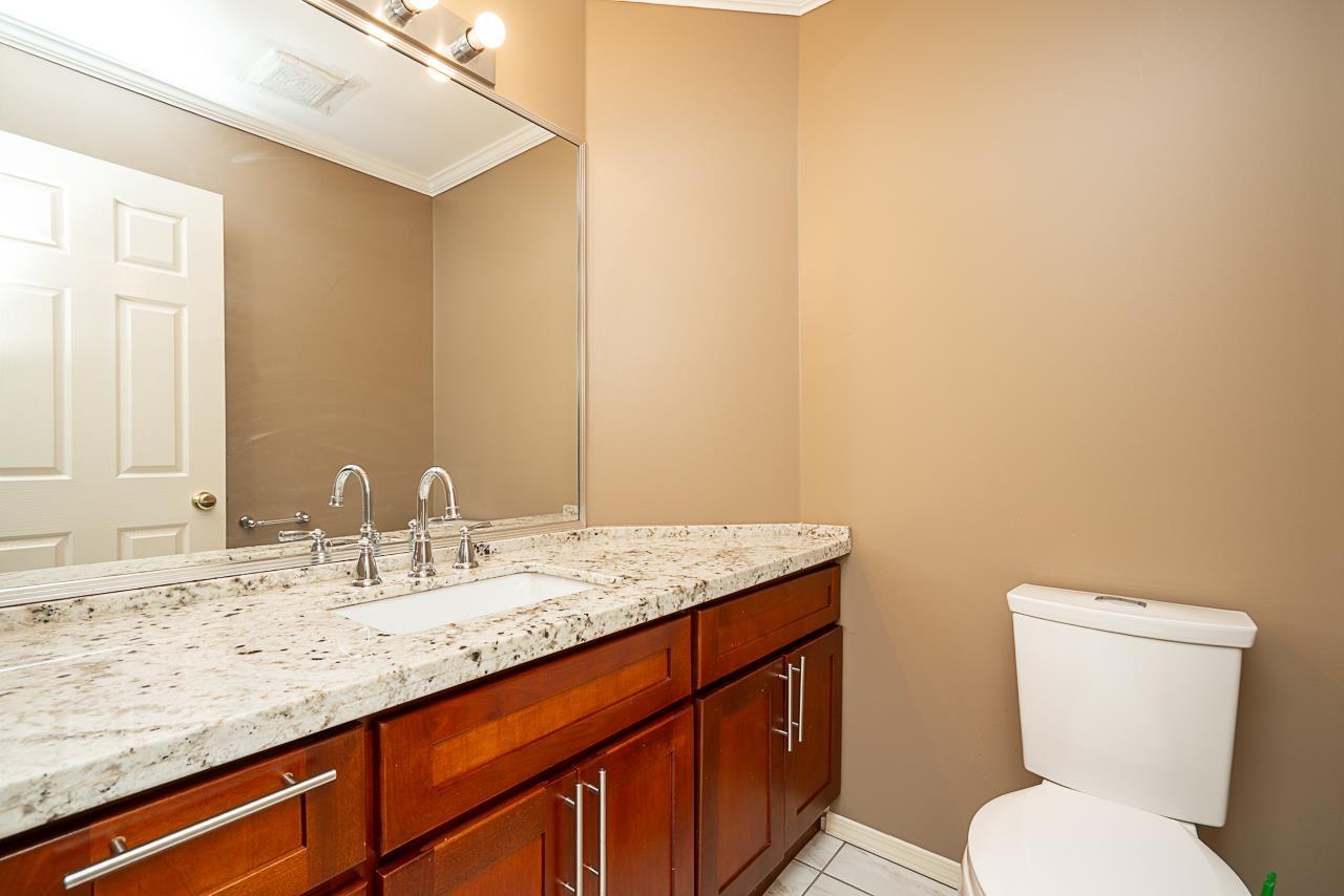 15445 109a Avenue, Surrey, British Columbia  V3R 0X6 - Photo 12 - R3140825