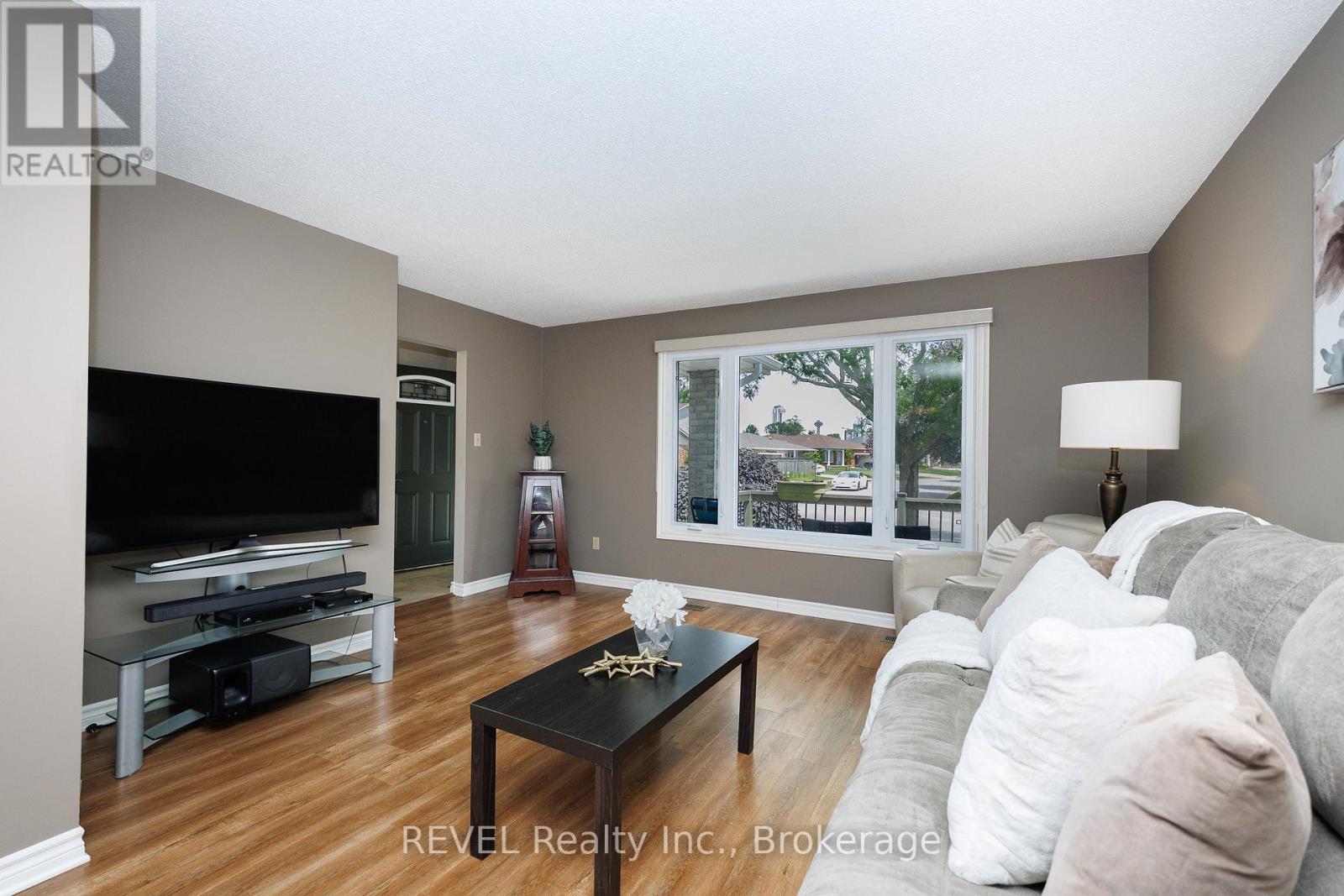 6096 Crimson Drive, Niagara Falls, Ontario  L2G 7S5 - Photo 11 - X13502940