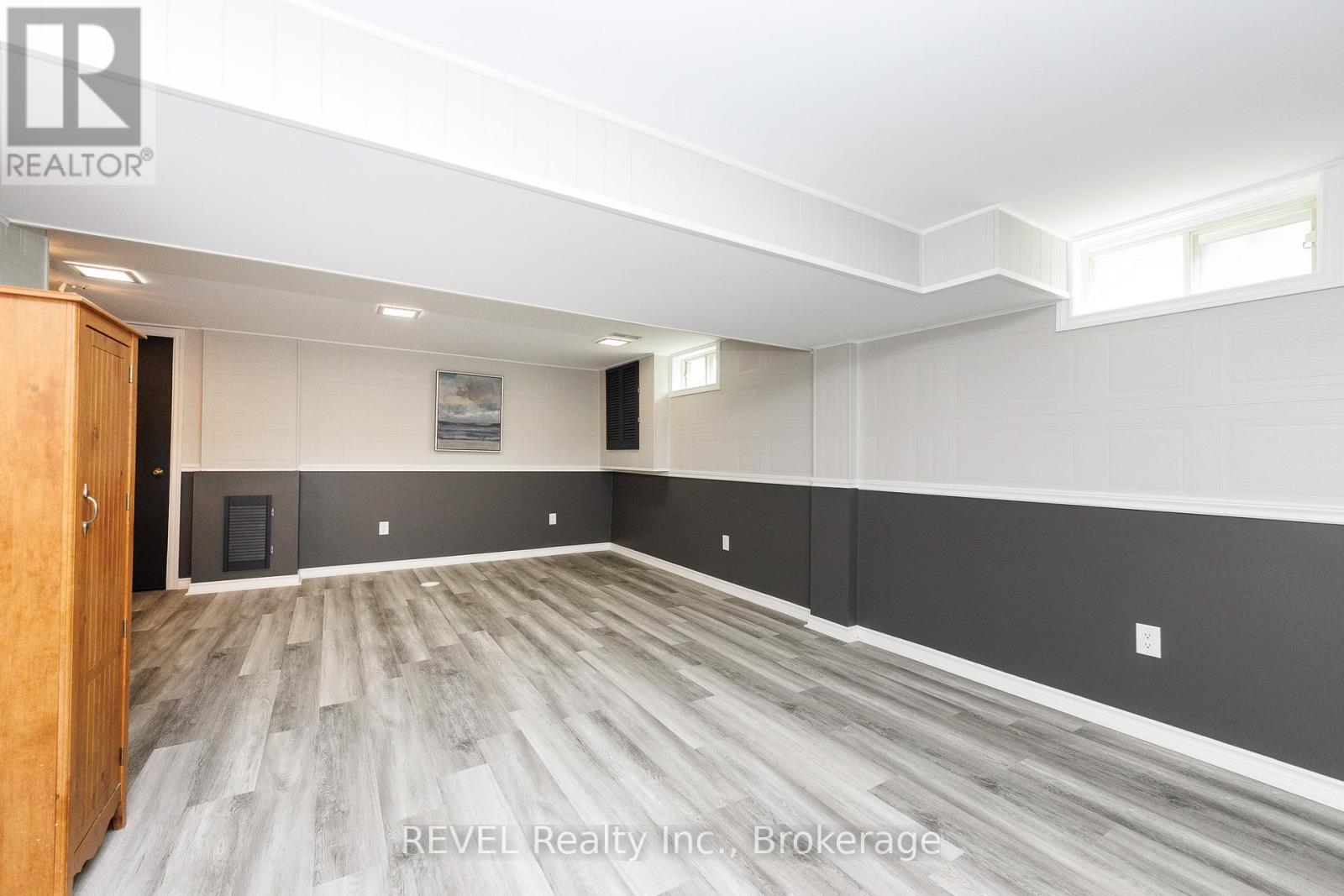 6096 Crimson Drive, Niagara Falls, Ontario  L2G 7S5 - Photo 37 - X13502940