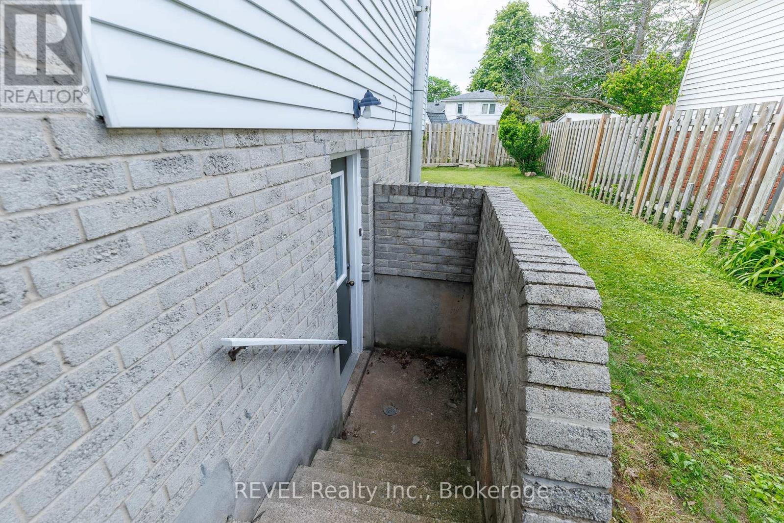 6096 Crimson Drive, Niagara Falls, Ontario  L2G 7S5 - Photo 41 - X13502940