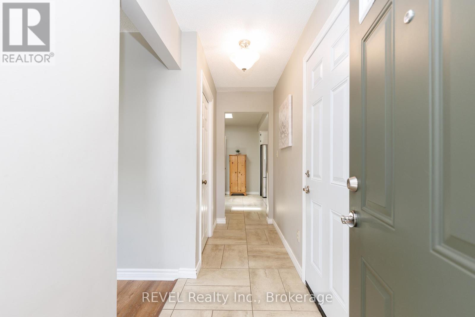 6096 Crimson Drive, Niagara Falls, Ontario  L2G 7S5 - Photo 7 - X13502940
