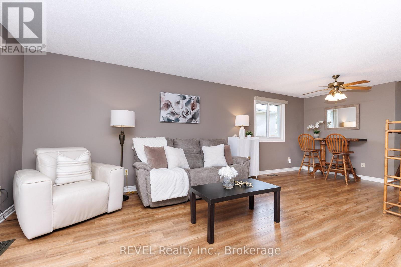 6096 Crimson Drive, Niagara Falls, Ontario  L2G 7S5 - Photo 8 - X13502940