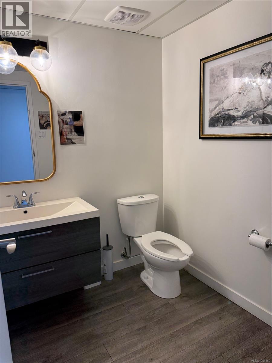 605 3991 Quadra St, Saanich, British Columbia  V8X 1J8 - Photo 13 - 1041860