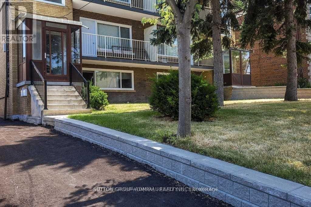 Unit 2 - 77 Garthdale Court, Toronto, Ontario  M3H 5P7 - Photo 2 - C13171782