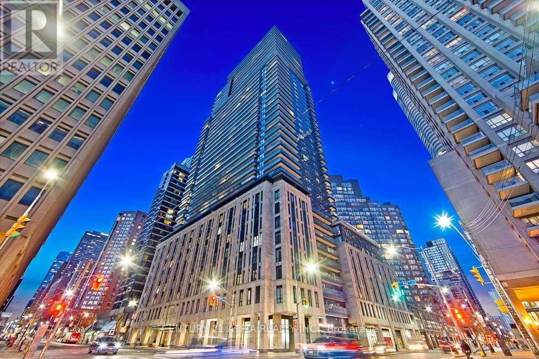 616 - 955 BAY STREET, Toronto, Ontario
