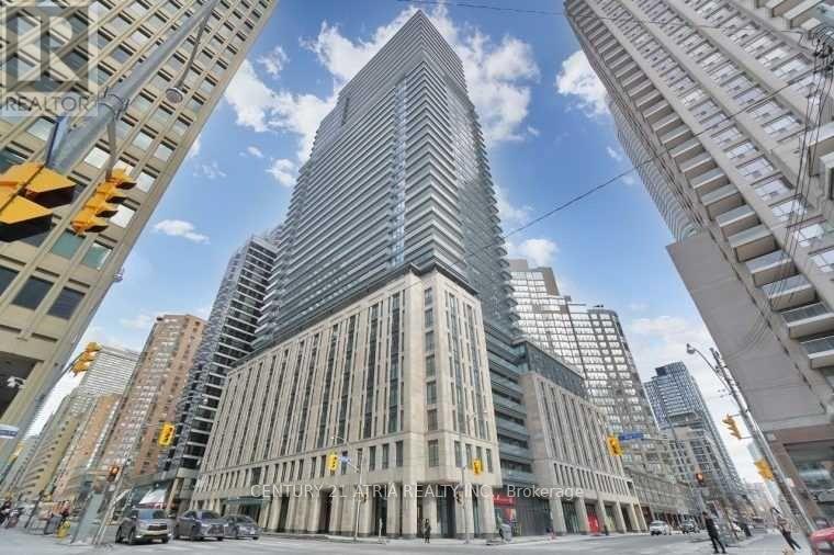 616 - 955 Bay Street, Toronto, Ontario  M5S 0C6 - Photo 2 - C13502832