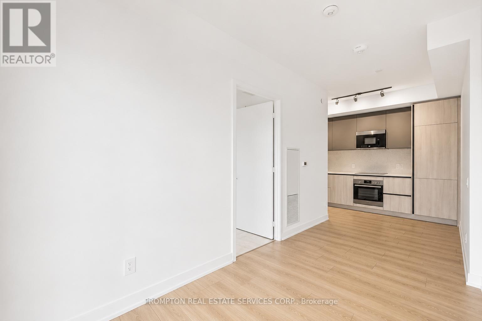 923 - 108 Peter Street, Toronto, Ontario  M5V 0W2 - Photo 3 - C13502848