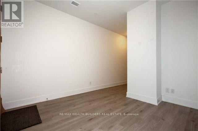 328 - 111 St Clair Avenue W, Toronto, Ontario  M4V 1N5 - Photo 14 - C13502900