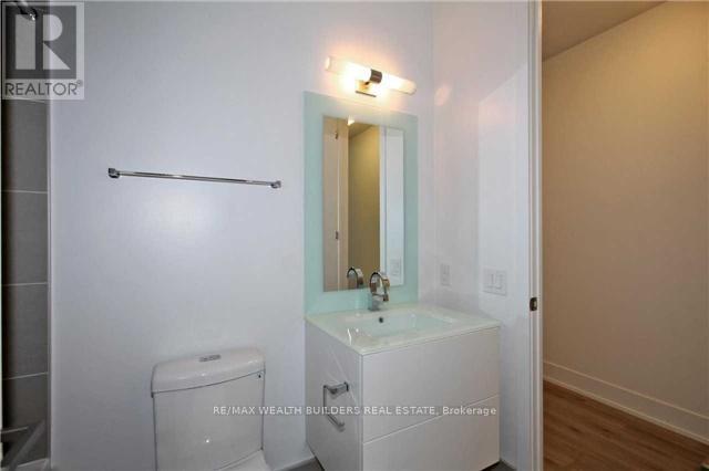 328 - 111 St Clair Avenue W, Toronto, Ontario  M4V 1N5 - Photo 17 - C13502900