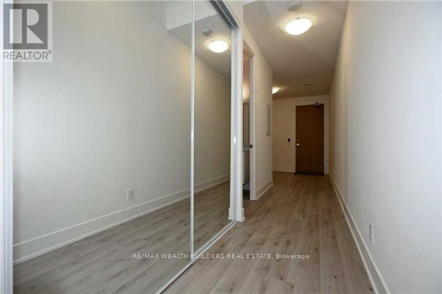 328 - 111 St Clair Avenue W, Toronto, Ontario  M4V 1N5 - Photo 19 - C13502900