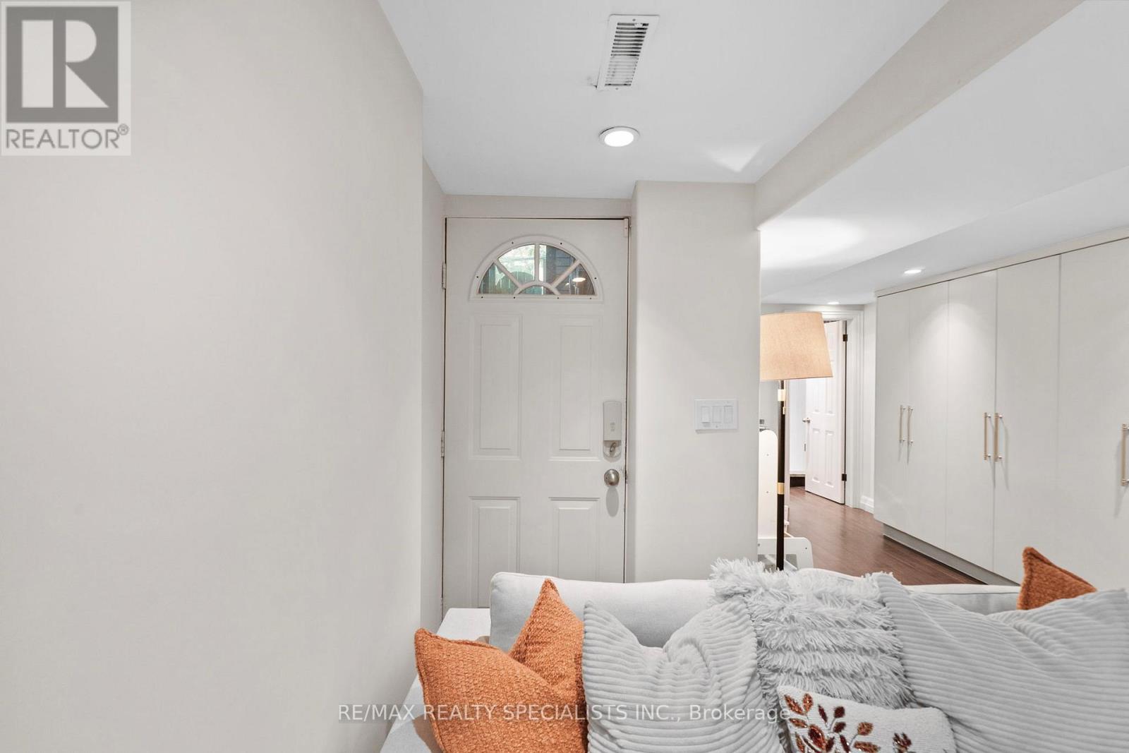49 Wheeler Avenue, Toronto, Ontario  M4L 3V3 - Photo 36 - E13502874