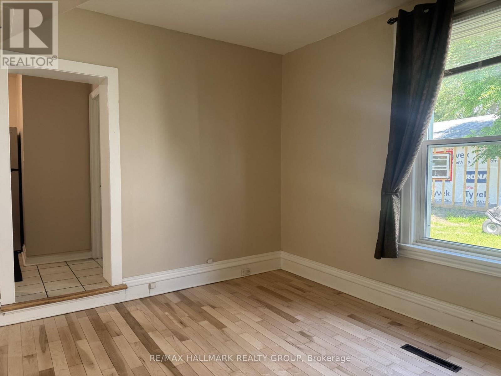 3 - 20 Russell Street W, Smiths Falls, Ontario  K7A 1N9 - Photo 11 - X13013024