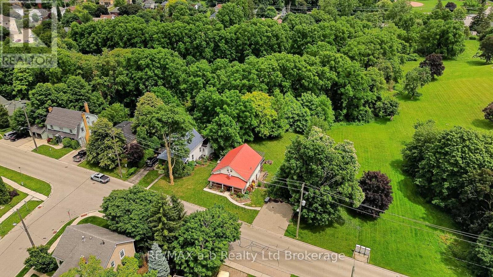 301 Thames Street S, Ingersoll, Ontario  N5C 2T8 - Photo 39 - X13500904
