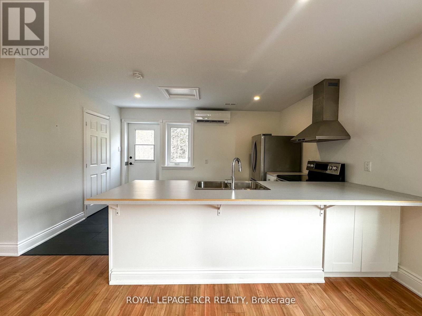 16246 The Gore Road, Caledon, Ontario  L7C 3E6 - Photo 4 - W13502890