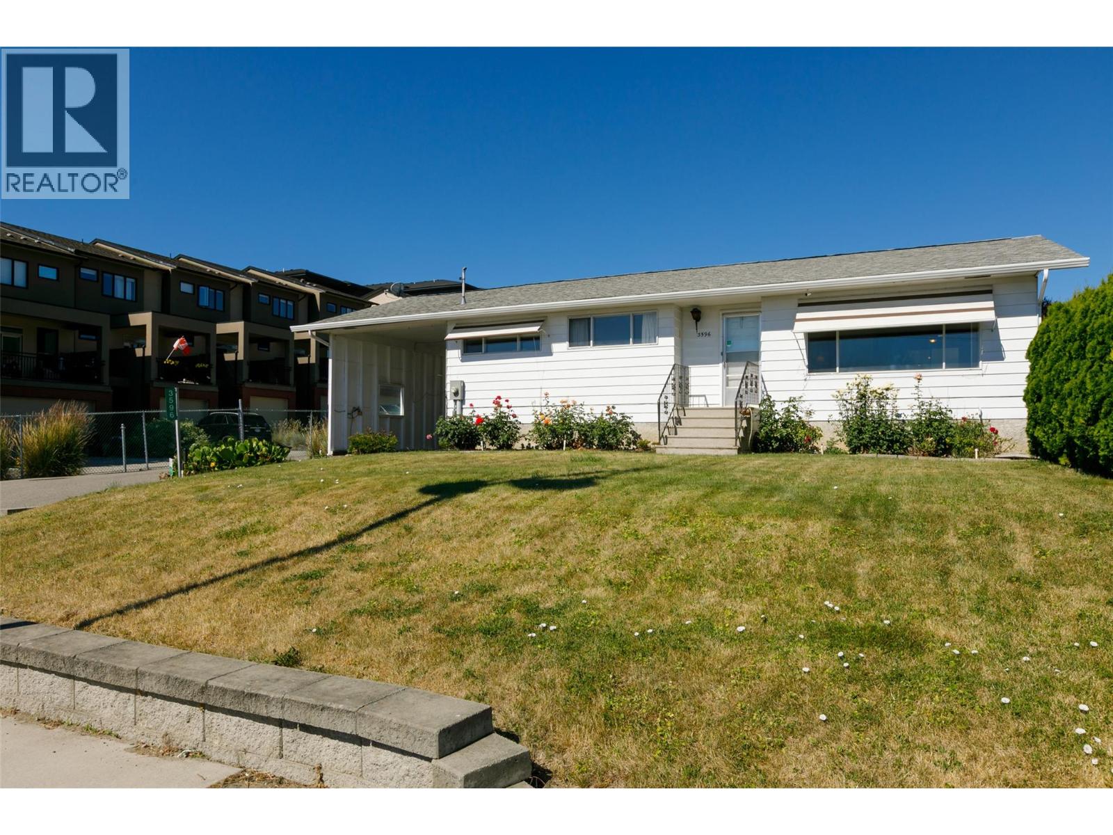 3596 Brown Road, West Kelowna, British Columbia  V4T 1P5 - Photo 2 - 10392662