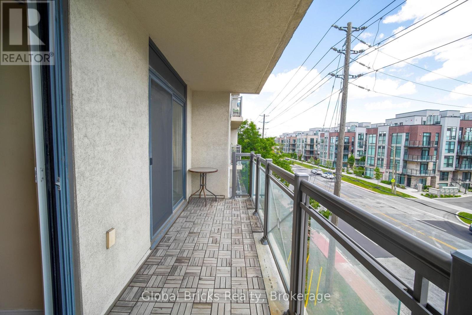 308 - 872 Sheppard Avenue W, Toronto (Bathurst Manor), Ontario  M3H 2T5 - Photo 14 - C13502982