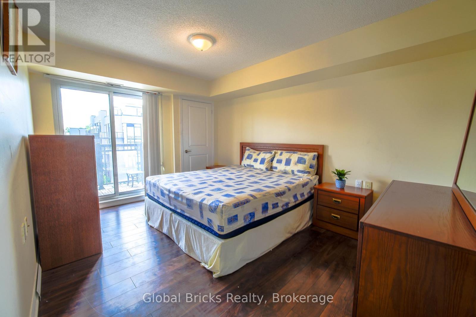 308 - 872 Sheppard Avenue W, Toronto (Bathurst Manor), Ontario  M3H 2T5 - Photo 8 - C13502982
