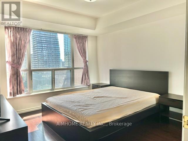 1209 - 909 Bay Street, Toronto, Ontario  M5S 3G2 - Photo 14 - C13502994