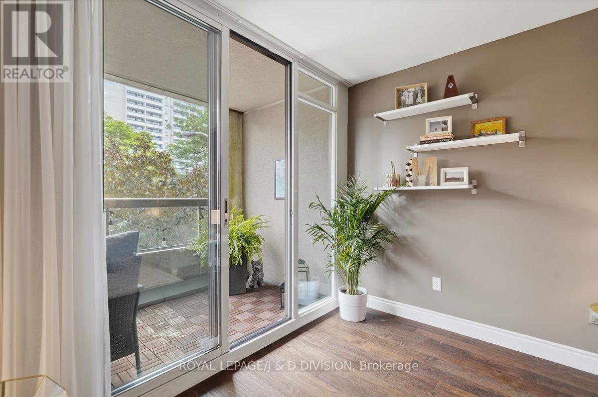 209 - 225 Merton Street, Toronto, Ontario  M4S 3H1 - Photo 15 - C13465006