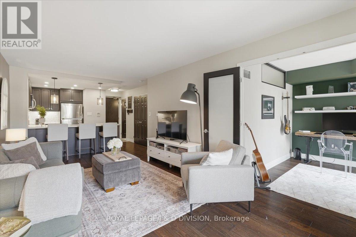 209 - 225 Merton Street, Toronto, Ontario  M4S 3H1 - Photo 12 - C13465006