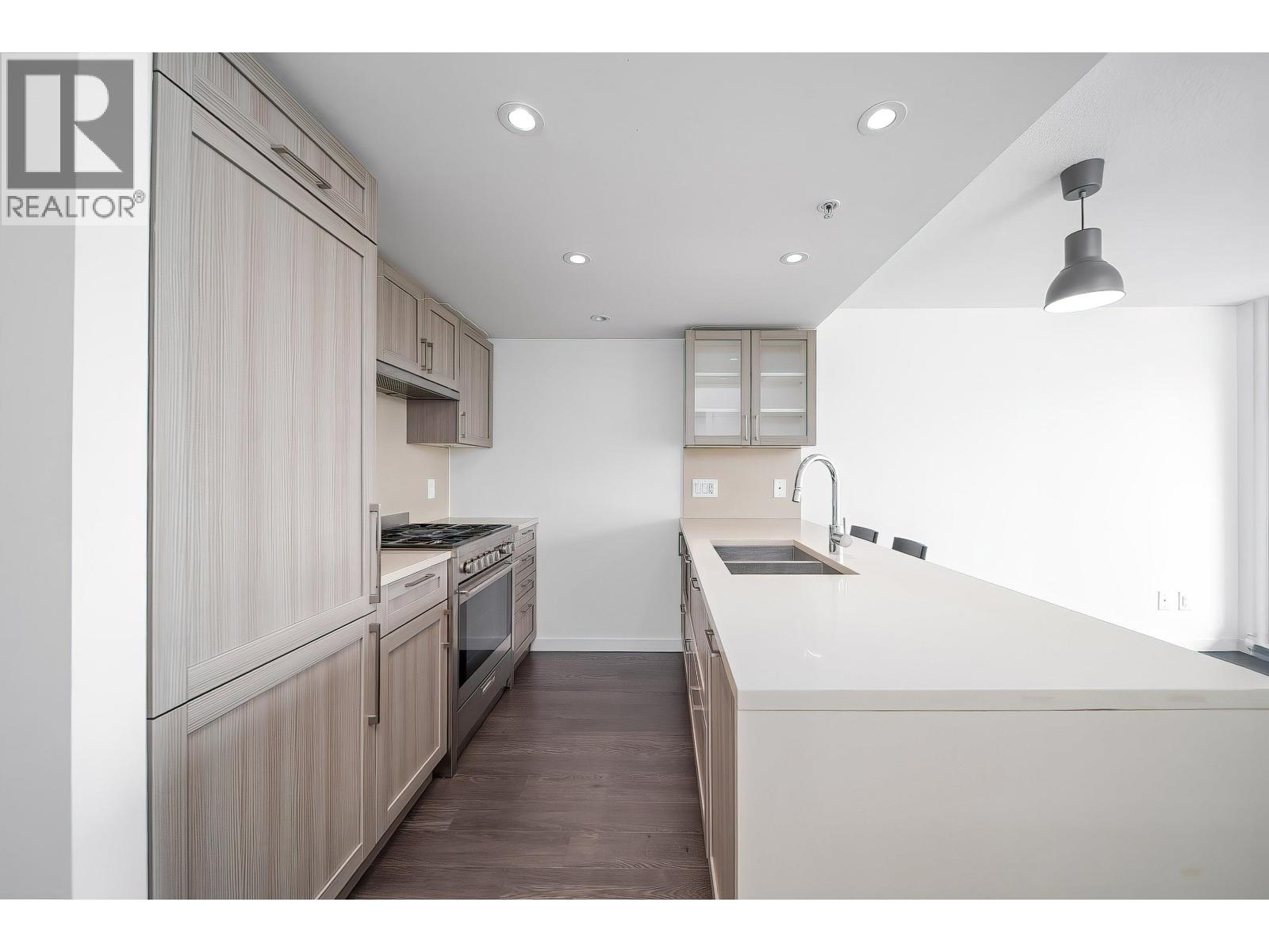 915 5665 Boundary Road, Vancouver, British Columbia  V5R 0E4 - Photo 3 - R3141007