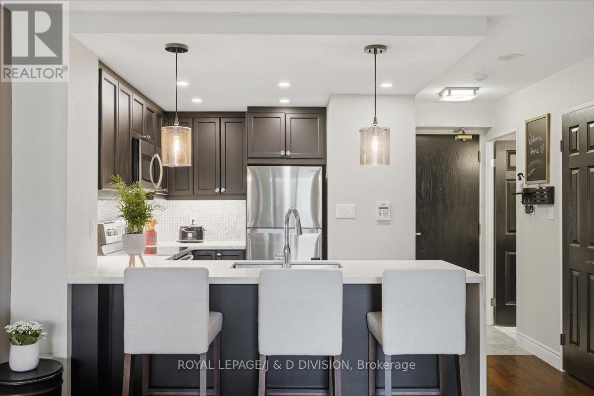 209 - 225 Merton Street, Toronto, Ontario  M4S 3H1 - Photo 9 - C13465006